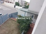 Izdavanje, kuća, 300m², Savski Venac, Beograd - image 18