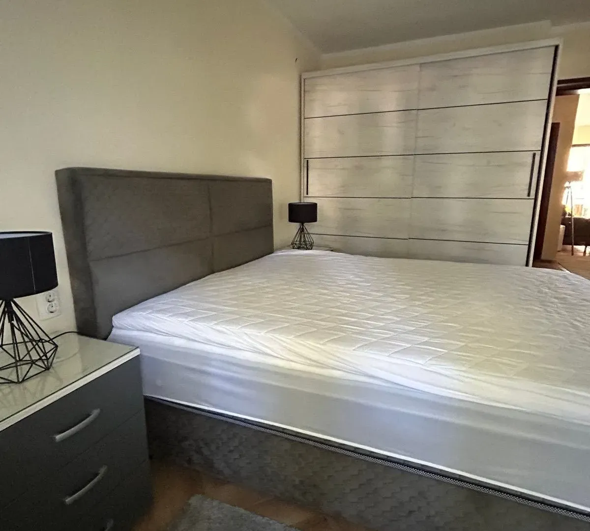 Izdavanje, dvosoban stan, 55m², Preko Morače, Podgorica