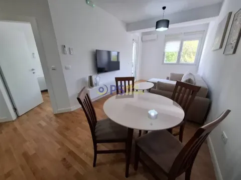 Izdavanje, jednosoban stan, 50m², Bar, Crna Gora - image 2