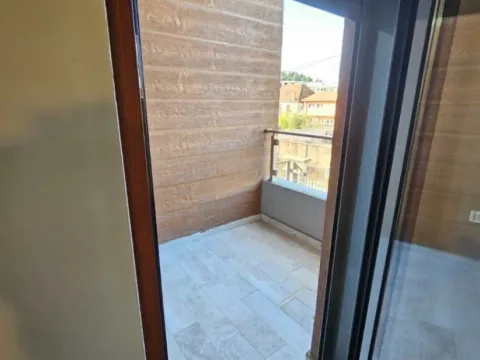 Izdavanje, garsonjera, 30m², Stara Varoš, Podgorica - image 4