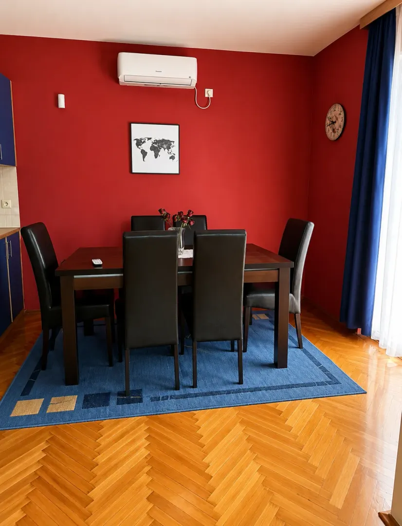 Izdavanje, kuća, 200m², Donja Gorica, Podgorica