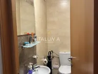 Prodaja, trosoban stan, 81m², Stari Aerodrom, Podgorica - image 7