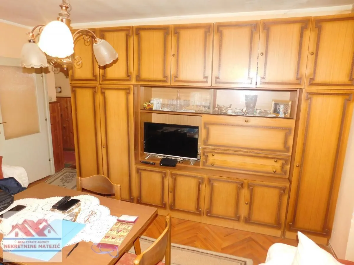 Prodaja, dvosoban stan, 58m², Centar, Kragujevac