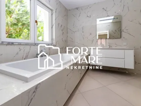 Prodaja, dvosoban stan, 133m², Đenovići, Herceg Novi - image 6