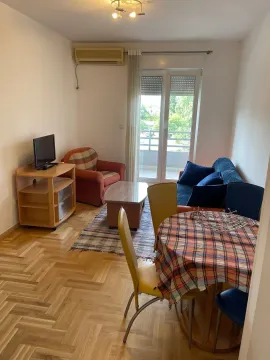 Rent, one bedroom apartment, 36m², Stari Aerodrom, Podgorica - image 4