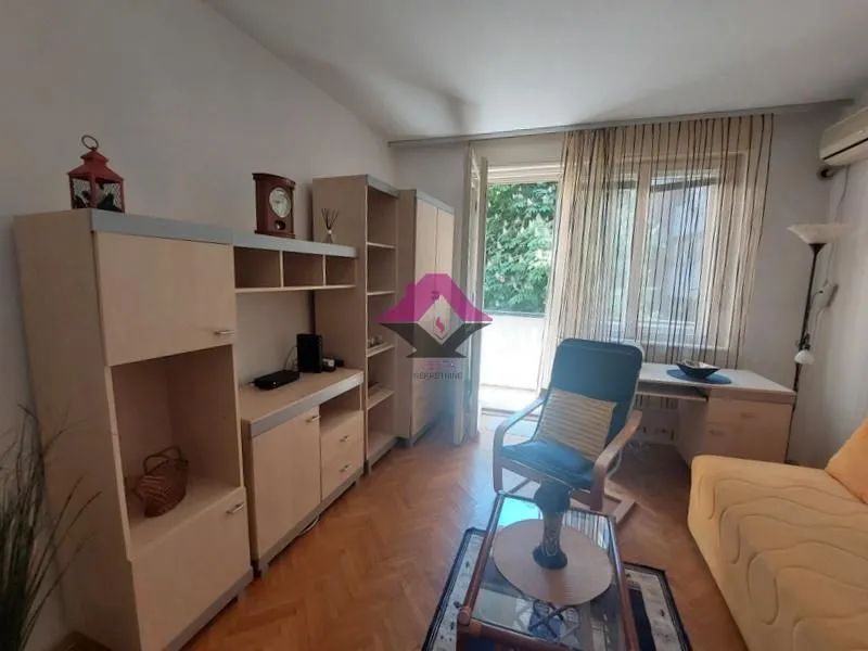 Rent, two bedroom apartment, 50m², Palilulska Pijaca, Palilula Sve Podlokacije