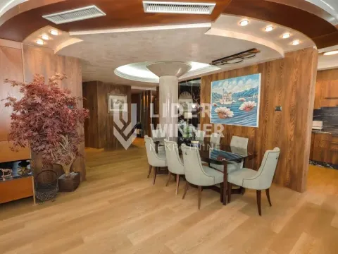 Sale, four bedroom apartment, 160m², Vračar Centar, Vračar Sve Podlokacije - image 7