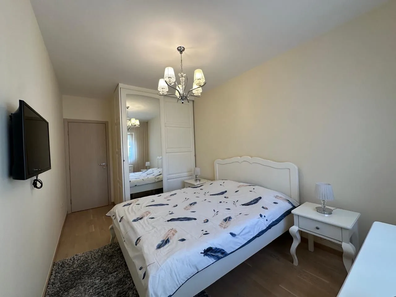 Izdavanje, dvosoban stan, 68m², City Kvart, Podgorica