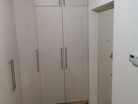 Izdavanje, trosoban stan, 50m², Zvezdara Sve Podlokacije, Beograd - image 2
