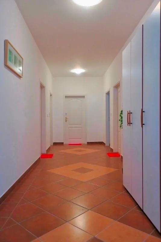 Sale, four bedroom apartment, 118m², Jajinci, Voždovac Sve Podlokacije