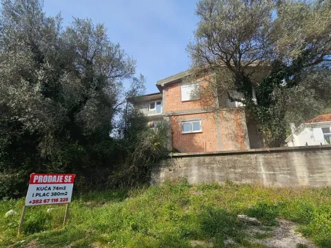 Prodaja, kuća, 74m², Šušanj, Bar - image 2