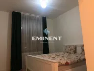 Izdavanje, trosoban stan, 86m², Savski Venac, Beograd - image 5