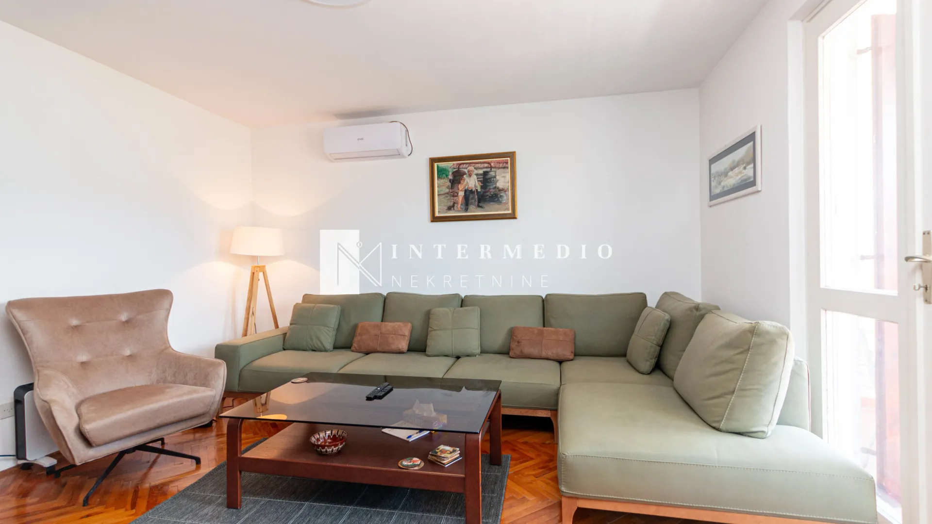 Prodaja, dvosoban stan, 69m², Centar, Herceg Novi