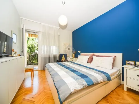 Prodaja, jednosoban stan, 67m², Blok 6, Podgorica - image 6