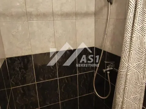 Izdavanje, jednosoban stan, 29m², Salajka, Novi Sad Sve Podlokacije - image 7