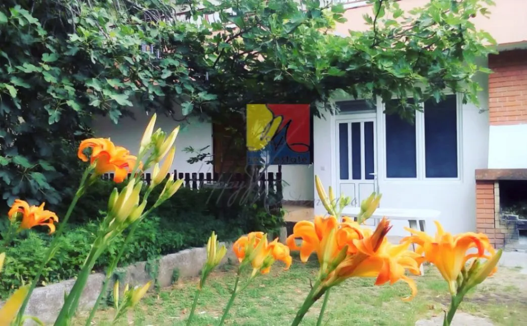 Prodaja, kuća, 144m², Herceg Novi, Crna Gora