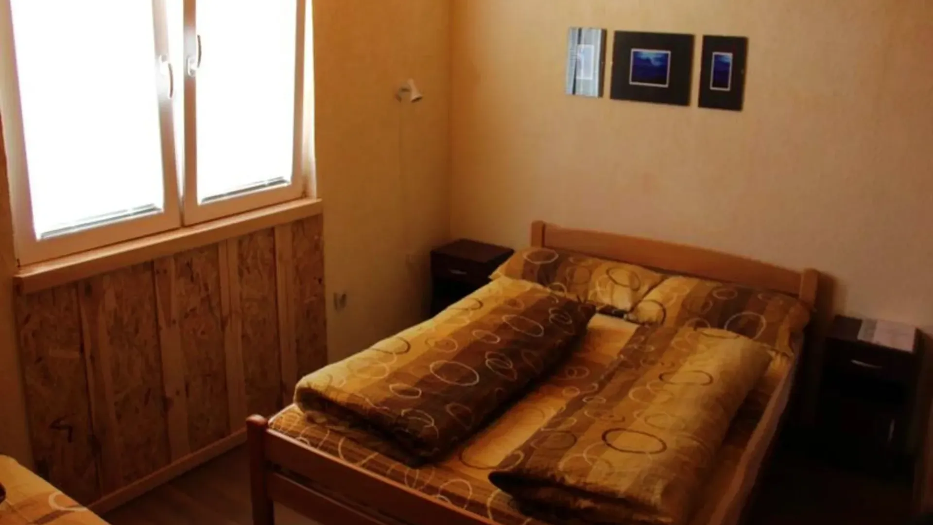 Izdavanje, kuća, 120m², Centar, Žabljak