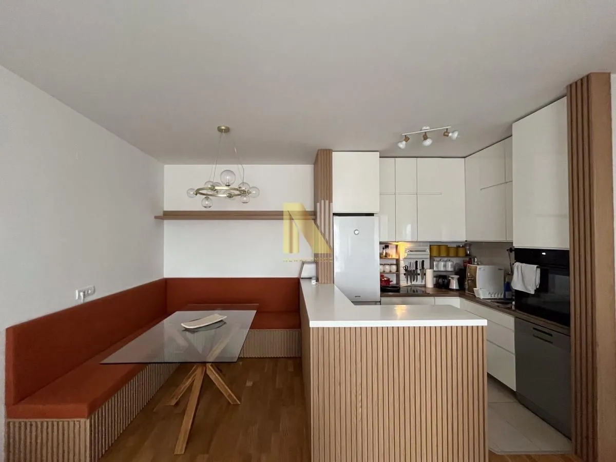 Prodaja, trosoban stan, 64m², Banatić, Novi Sad Sve Podlokacije