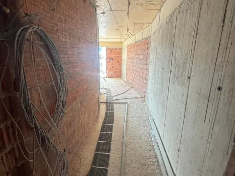 Prodaja, dvosoban stan, 84m², Centar, Bar - image 6