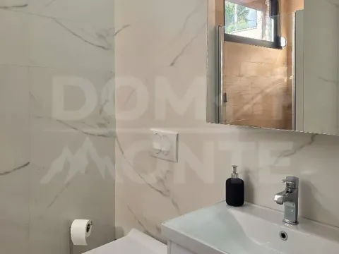 Prodaja, trosoban stan, 69m², Porto Montenegro, Tivat - image 12