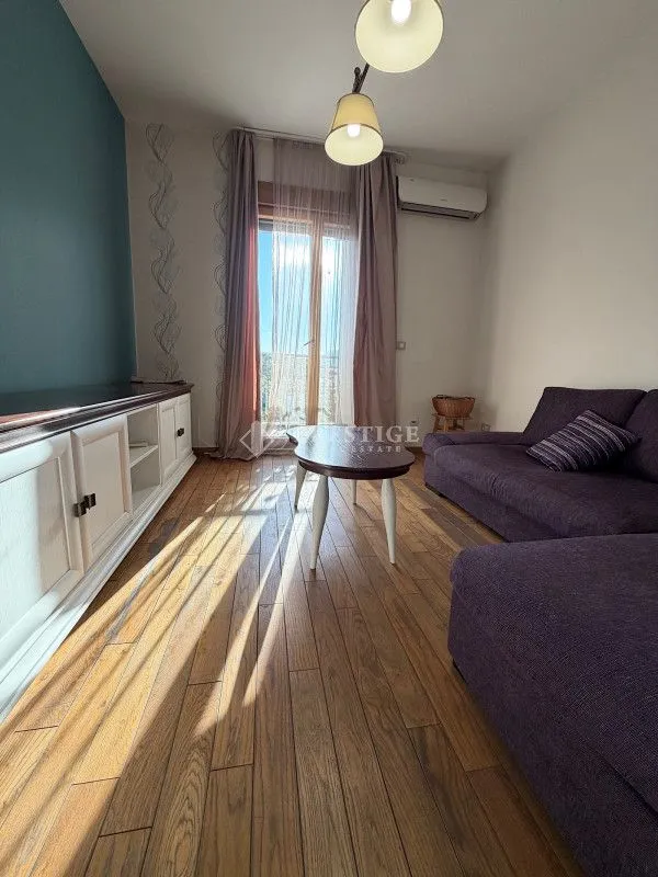 Prodaja, jednosoban stan, 46m², 1 maj, Podgorica