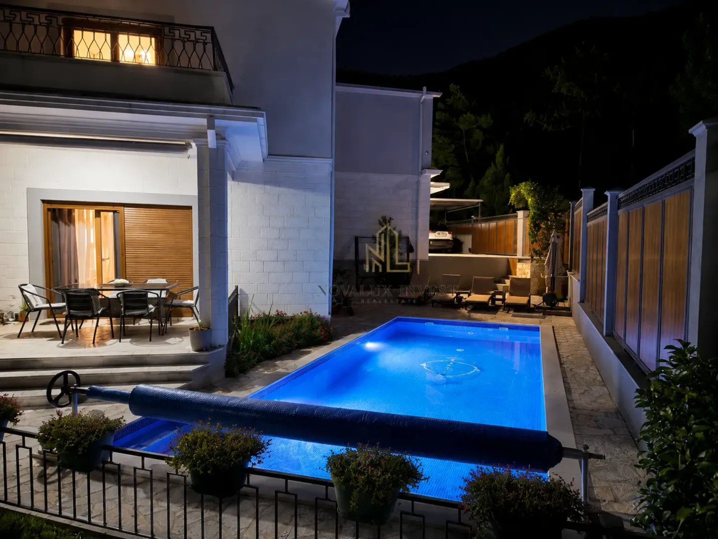 Rent, house, 212m², Kavač, Kotor