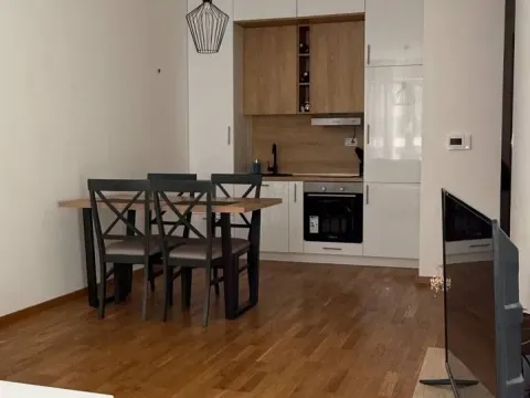 Izdavanje, jednosoban stan, 45m², Bečići, Budva - image 3