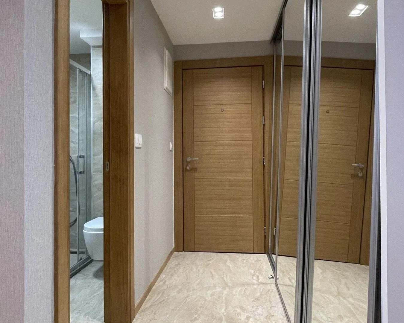Prodaja, jednosoban stan, 85m², Podkošljun, Budva