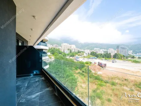 Sale, one bedroom apartment, 52m², Bečići, Budva - image 2
