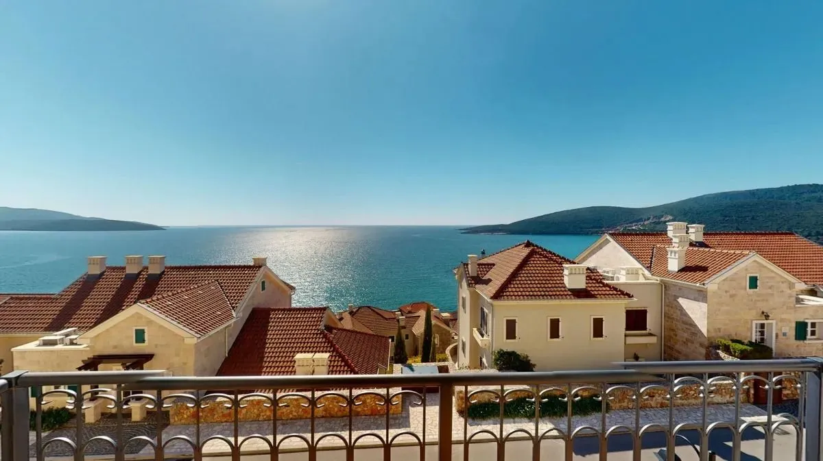 Sale, one bedroom apartment, 41m², Luštica Bay, Tivat