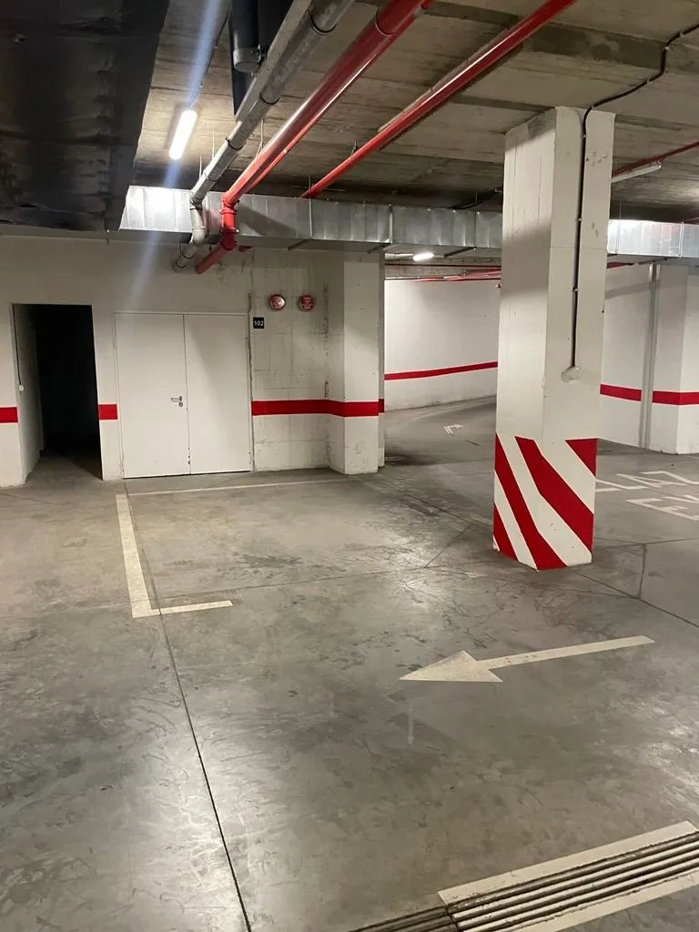 Izdavanje, dvosoban stan, 75m², Kod Capital Plaze, Podgorica