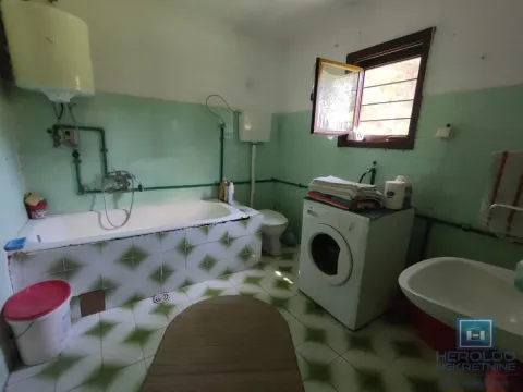 Prodaja, kuća, 100m², Lovci, Jagodina - image 18