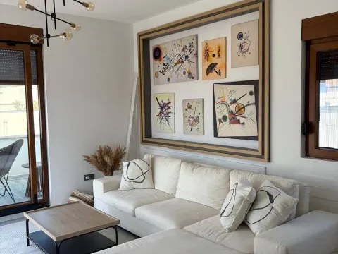 Rent, two bedroom apartment, 73m², Donja Lastva, Tivat - image 14