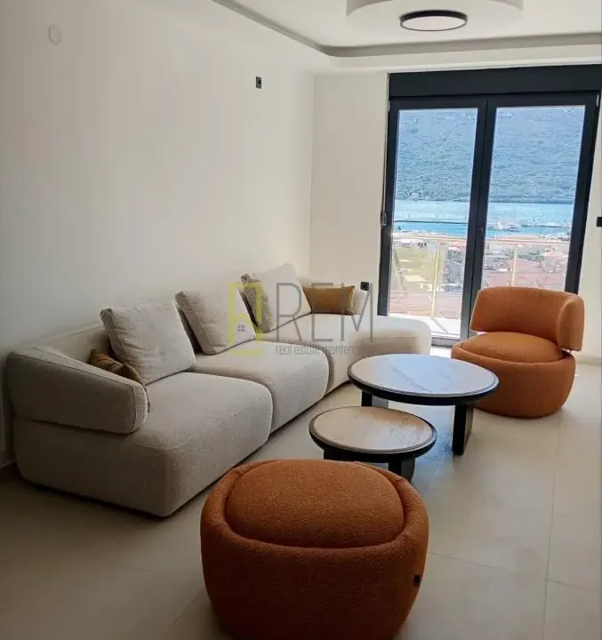 Sale, one bedroom apartment, 45m², Đenovići, Herceg Novi