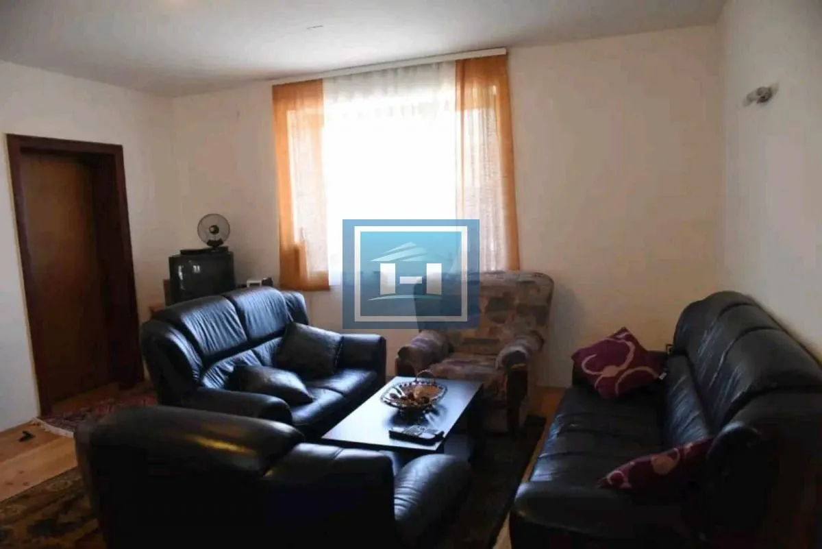 Prodaja, kuća, 350m², Lipova, Vrnjačka Banja
