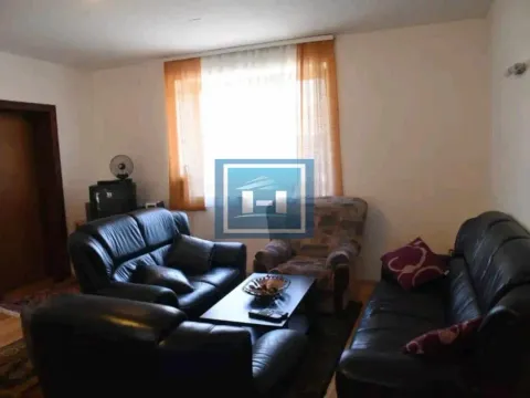 Sale, house, 350m², Lipova, Vrnjačka Banja - image 24