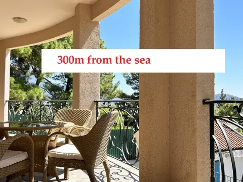 Prodaja, kuća, 240m², Centar, Bar - image 4