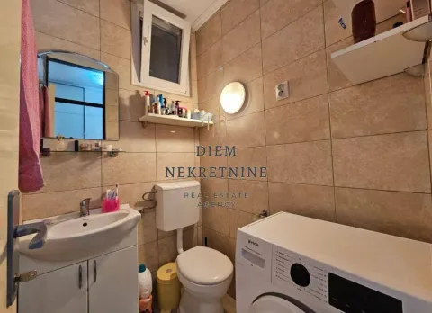 Sale, three bedroom apartment, 84m², Centar, Bar - image 18