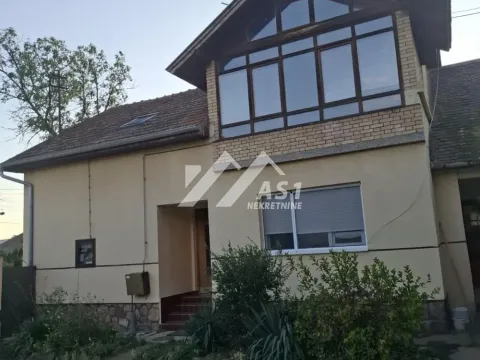 Prodaja, kuća, 266m², Futog, Novi Sad Sve Podlokacije - image 4