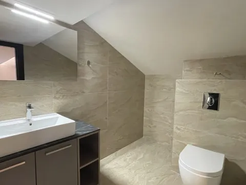 Prodaja, jednosoban stan, 85m², Podkošljun, Budva - image 13