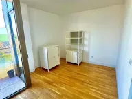 Izdavanje, trosoban stan, 85m², Centar, Pančevo - image 8