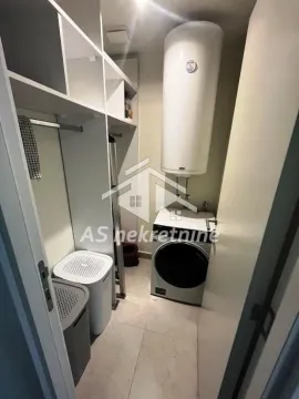 Rent, three bedroom apartment, 79m², Savski Venac, Beograd - image 29