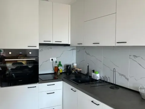 Izdavanje, jednosoban stan, 44m², Budva, Crna Gora - image 13