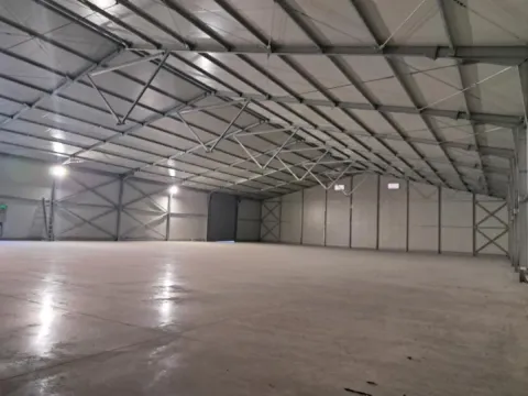 Izdavanje, poslovni prostor, 1500m², Galenika, Beograd - image 3