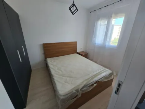 Prodaja, jednosoban stan, 39m², City Kvart, Podgorica - image 2