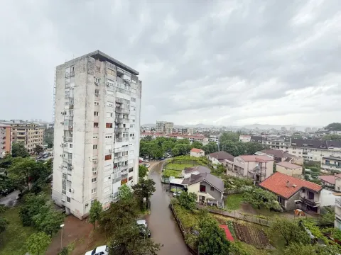 Izdavanje, jednosoban stan, 56m², Momišići, Podgorica - image 7
