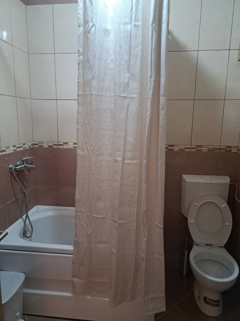 Rent, two bedroom apartment, 68m², Cetinje, Crna Gora