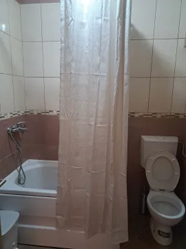 Rent, two bedroom apartment, 68m², Cetinje, Crna Gora - image 7