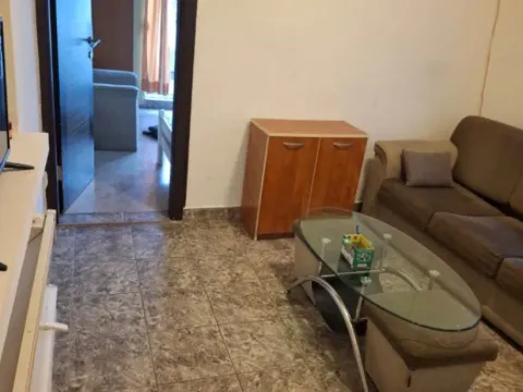 Rent, one bedroom apartment, 30m², Mainski Put, Budva