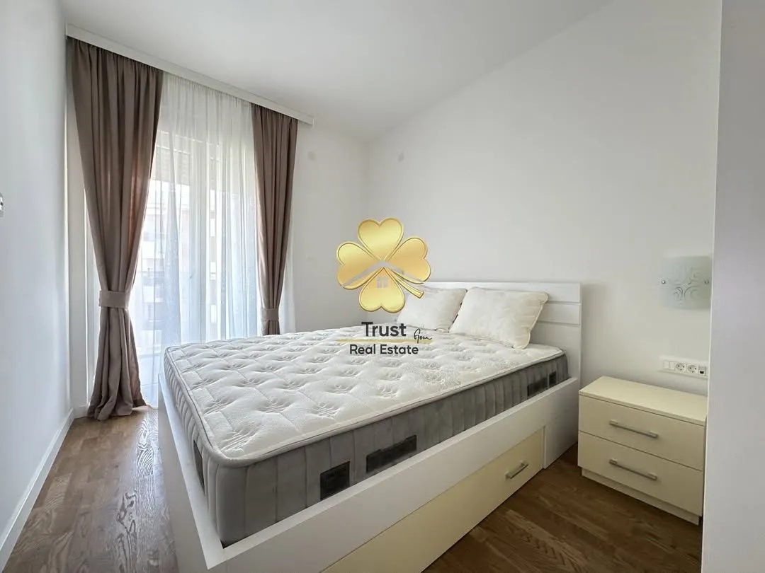 Izdavanje, jednosoban stan, 50m², Stari Aerodrom, Podgorica